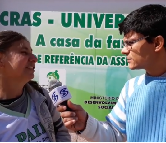 Cras Universitário realiza reunião mensal com usuários do programa PAIF