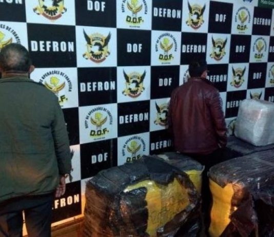 Contrabandistas são presos com mais de R$ 70 mil em produtos do Paraguai