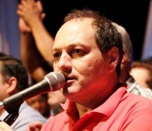 Justiça bloqueia bens de ex-prefeito acusado de desviar meio milhão