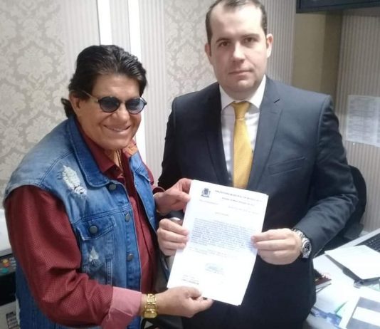 Prefeito Valdomiro Sobrinho protocolou oito (8) ofícios solicitando emendas para os deputados na capital