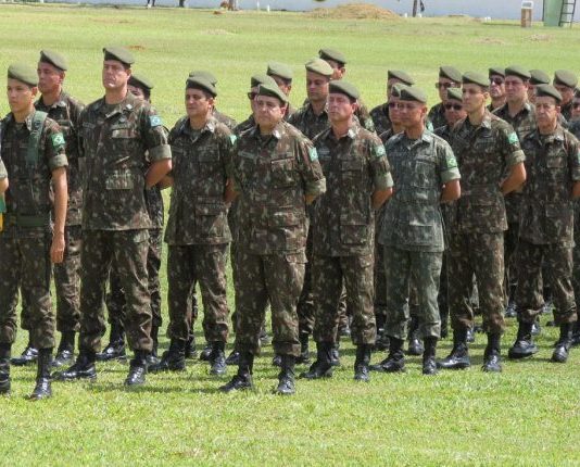 Seleção para o Exército com salários de até R$ 7 mil em MS abre inscrições nesta terça