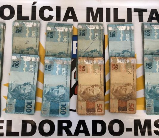 Em Eldorado, Polícia Militar prende homem com 12 mil reais em dinheiro