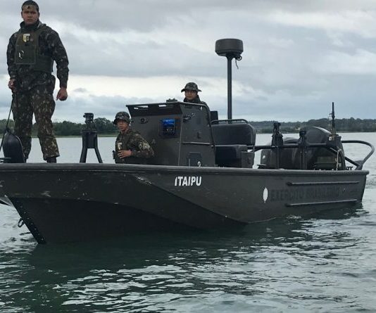 Buscas por militar de 19 anos continuam no Rio Paraná