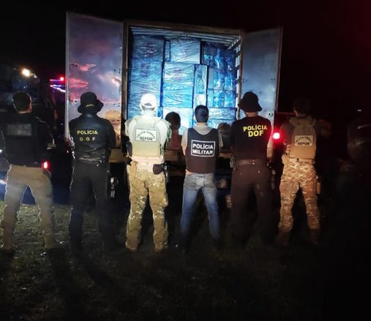 Mundo Novo – Em operação conjunta com a Polícia Federal DOF apreende 25 mil pacotes de cigarros durante a Operação Hórus