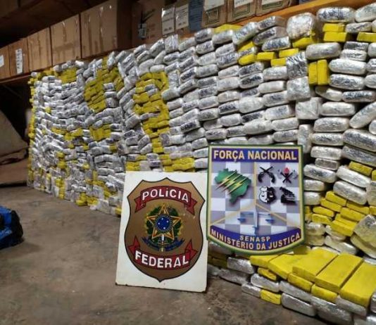 PF de Guaíra realiza apreensão de 1,6 tonelada de maconha