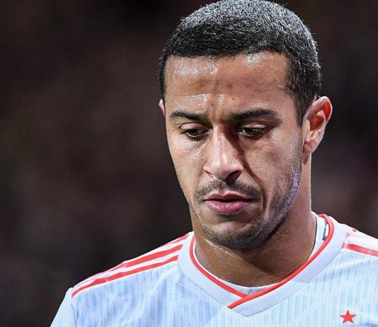 Thiago Alcântara diz adeus ao Bayern de Munique e fala em ‘decisão mais difícil da minha carreira’