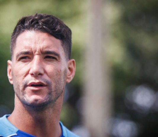 Thiago Neves notifica Atlético-MG, pede R$ 20 milhões e cobra retratação pública
