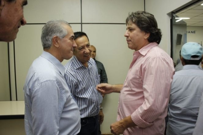 Reinaldo e Caravina