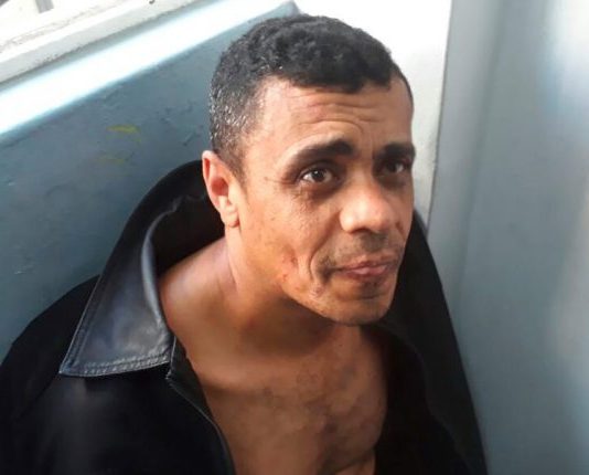 Adélio alega humilhações em penitenciária de MS e pede transferência