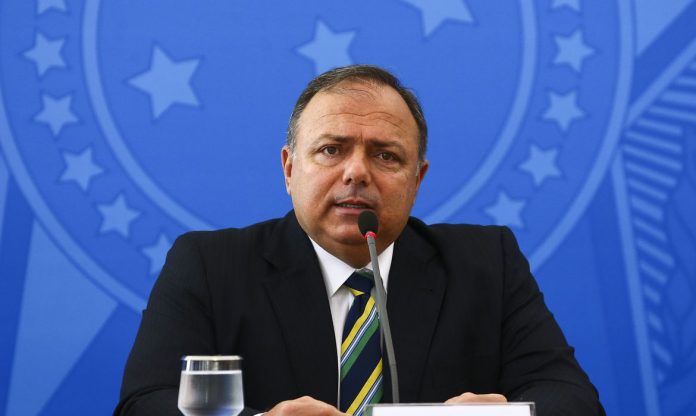 coletiva-ministerio-da-saude-mcamgo-abr-161220201818-3_1608148575
