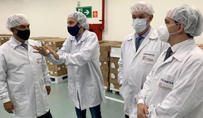 Laboratório-União-Química-2-730x425