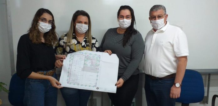 governo-de-navirai-reune-gerentes-municipais-para-discutir-festa-do-aniversario-de-navirai-7-1024x497