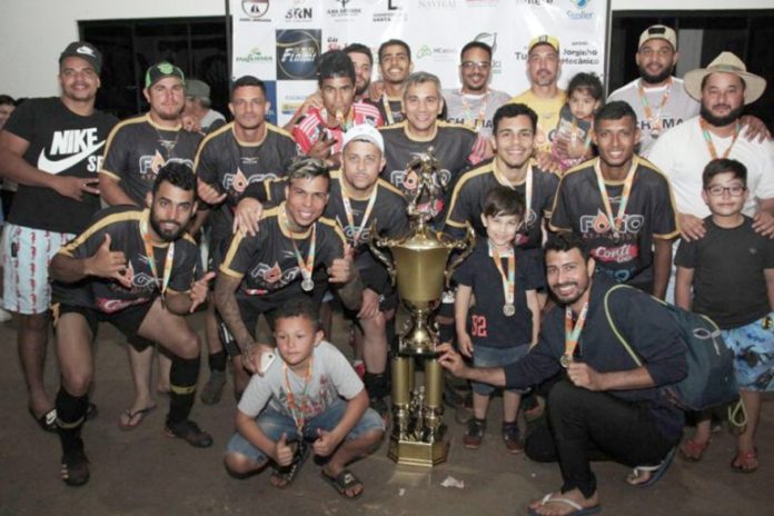 10-11-22-fogo-atacadista-vence-o-2o-torneio-de-futebol-suico-da-fazenda-pindo-768x512