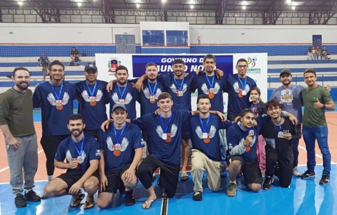 300523-com-apoio-da-prefeitura-de-navirai-nbc-conquista-terceiro-lugar-na-copa-mundo-novo-de-basquetebol-768x490