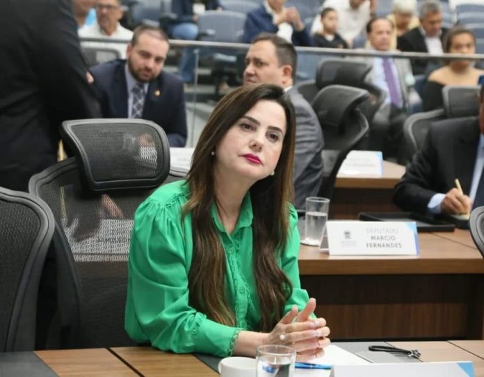 ipost_rM0VxlEws7jPvc8e64764fc016bedDKymRpqF7lZ08TwW300523