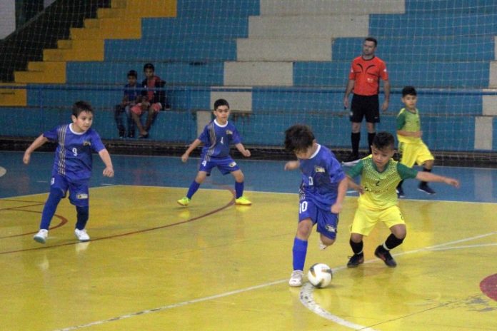 030723-copa-cidade-navirai-de-futsal-de-base-2023-entra-na-semana-de-definicao-dos-finalistas-e-campeoes-768x512