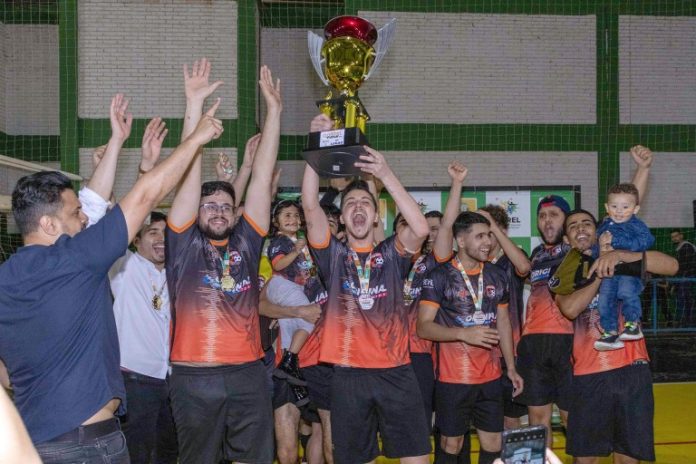 040923-prefeitura-de-navirai-e-copen-concluem-o-4-campeonato-gospel-de-futsal-1-768x512