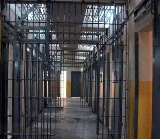Ministério estuda excluir penitenciárias de parcerias público-privadas