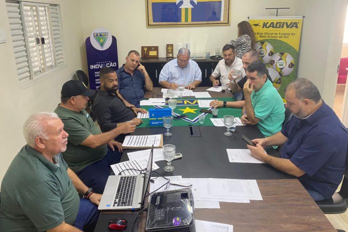 Arbitral 2208b