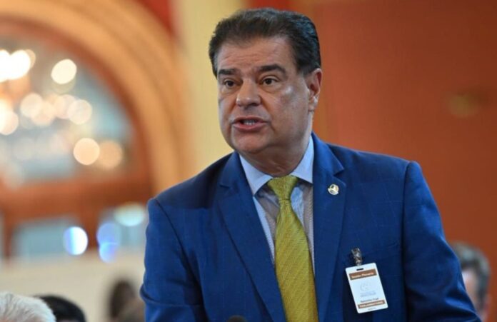 Copia-de-Fato-67-33-1-696x451