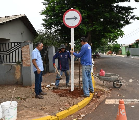 Prefeitura de Itaquiraí iniciou a sinalização de vias com novo sentido de circulação