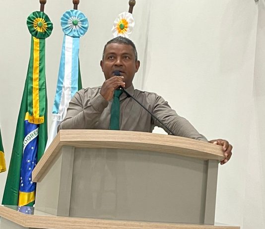 Câmara de Paranhos cobrou pagamento de vale-alimentação e prefeitura acertou na manhã seguinte