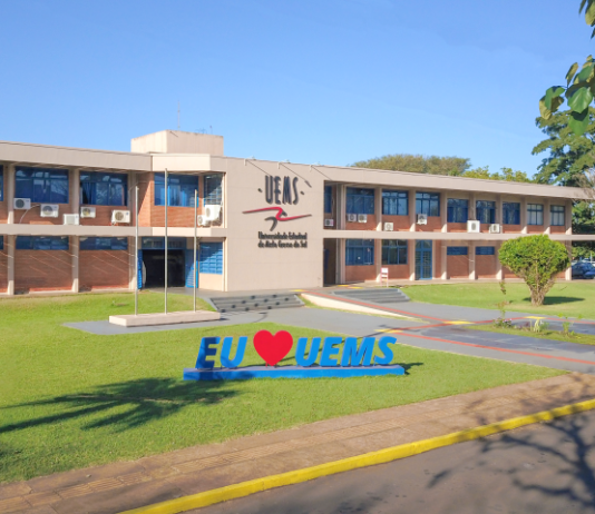 UEMS abre inscrições para auxílios permanência e alimentação para estudantes em vulnerabilidade