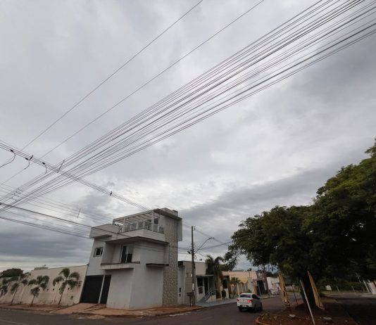 Inmet emite alerta de chuva forte para 53 cidades de Mato Grosso do Sul neste domingo