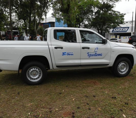 Secretaria de Obras de Iguatemi recebe camionete 0km adquirida com recurso próprio