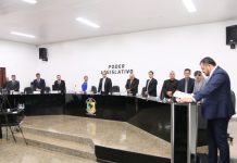 Câmara de Mundo Novo aprova projetos em sessão e homenagem ao Dr. José Carlos da Silva