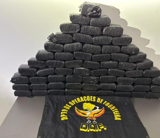 DOF apreende mais de 70 quilos de skunk escondidos em pneus e prende casal em Bataguassu