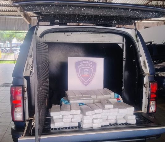 Guarda Municipal de Guaíra apreende cerca de 65kg de maconha