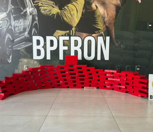 BPFRON e Receita Federal apreenderam mais de 108 kg de cocaína em Umuarama-PR