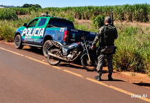 Polícia Militar Ambiental recupera motocicleta furtada em Ivinhema às margens da MS-290 em Naviraí