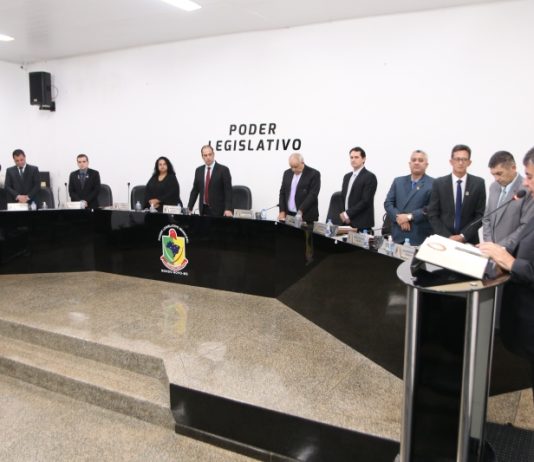 Câmara de Mundo Novo aprova reajuste salarial e aumento do auxílio-alimentação dos servidores