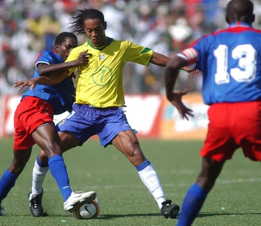 Em 2004, Jogo da Paz entre Brasil e Haiti transcendeu o futebol