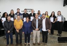 Governo de Mundo Novo realiza posse de nove servidores concursados