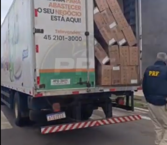 PRF apreende cerca de 250 mil maços de cigarros contrabandeados na BR-163 em Guaíra