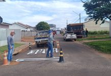 Mundo Novo: Demutran e Setor de Pinturas realizam implantação de sinalização de trânsito