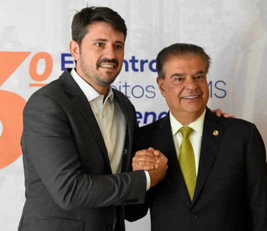 Thalles viabiliza R$ 400 mil para a saúde de Itaquiraí junto ao senador Nelsinho Trad