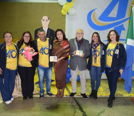 Escola Municipal Tancredo Neves completa 40 anos e homenageia ex-diretores em cerimônia em Iguatemi