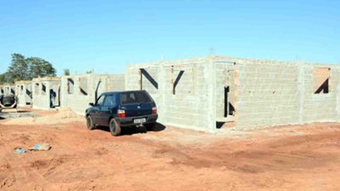 Prefeitura-de-Iguatemi-pagara-R-253-milhoes-pela-construcao-de-20-casas-populares-PMI-Divulgacao