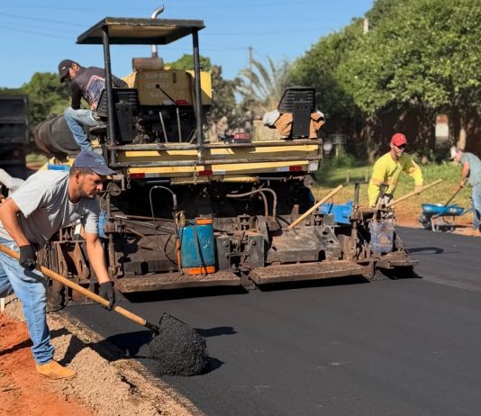 Iguatemi recebeu pavimentação asfáltica na Avenida Presidente Vargas na última quinta (4)