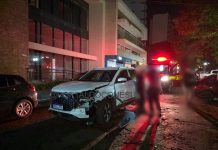 Colisão entre SUV Tiggo e VW Santana mobiliza Polícia Militar e Corpo de Bombeiros em Naviraí