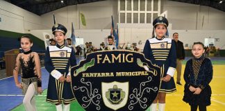 Apresentação da Fanfarra de Iguatemi é destaque na abertura de campeonato em Itaquiraí
