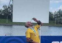 Fernando Rufino conquista ouro na Copa do Mundo e celebra com “shot” no pódio