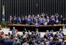 Regulamentação da reforma tributária precisa garantir compensação a filantrópicas, diz artigo