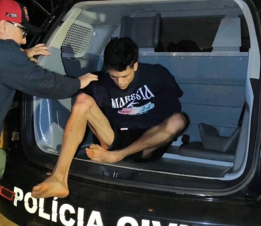 Suspeito de executar jovem de 19 anos em garagem é preso na fronteira