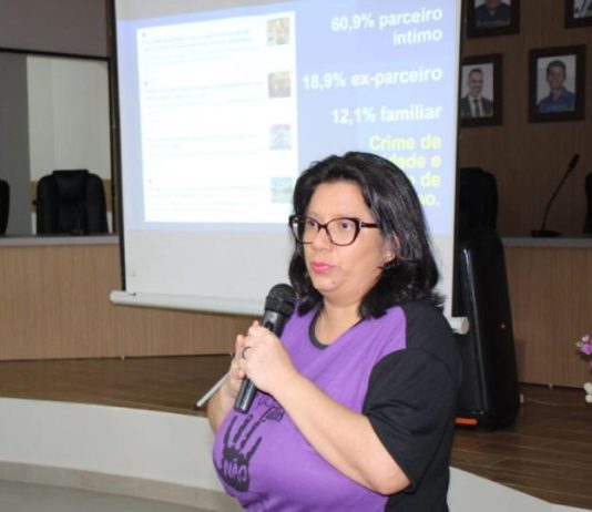 Japorã sedia palestra sobre enfrentamento à violência contra a mulher com subsecretária de MS
