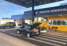 Casal é preso pela PRF com 5 mil maços de cigarros contrabandeados em Alto Paraíso